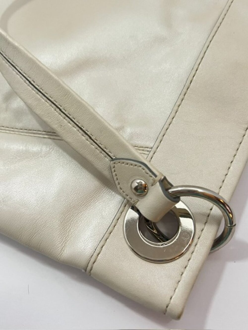 Coach Y2K Ashley Hippie Pearl White Leather Shoulder Bag F17605 chunky hardware - Picture 12 of 16
